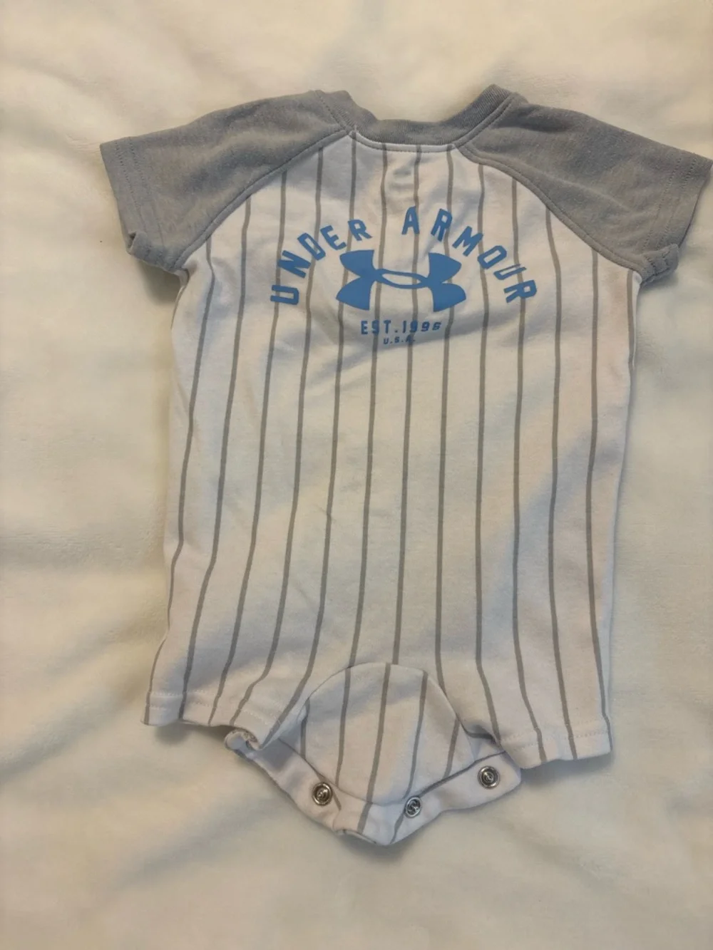 Under Armour White & Gray Pinstripe Baby One-Piece with Blue Logo